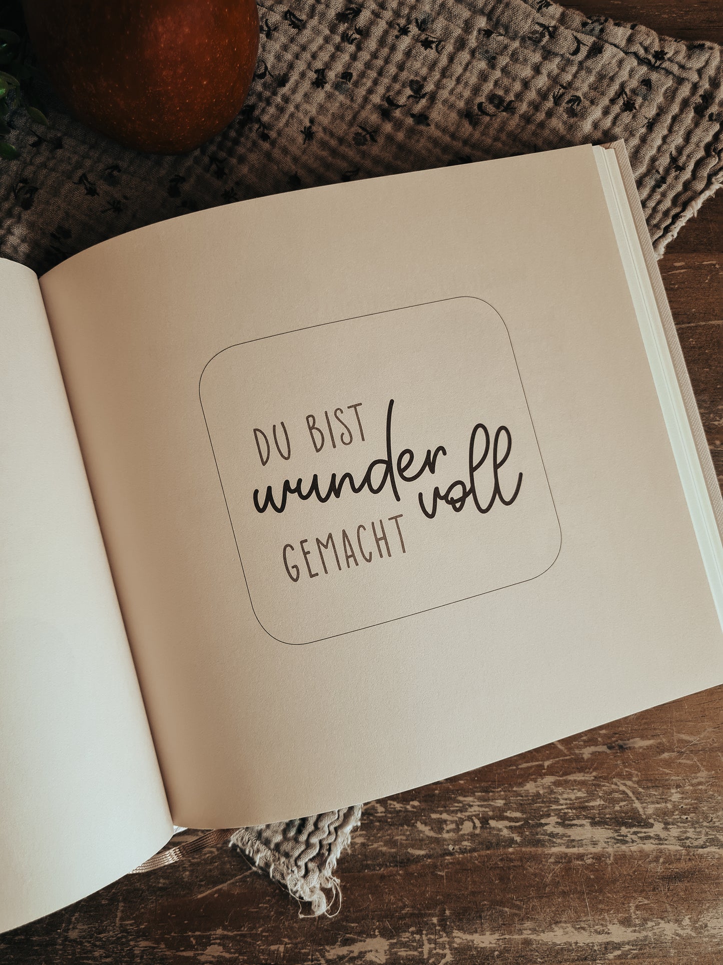 An Gottes Hand in den Tag